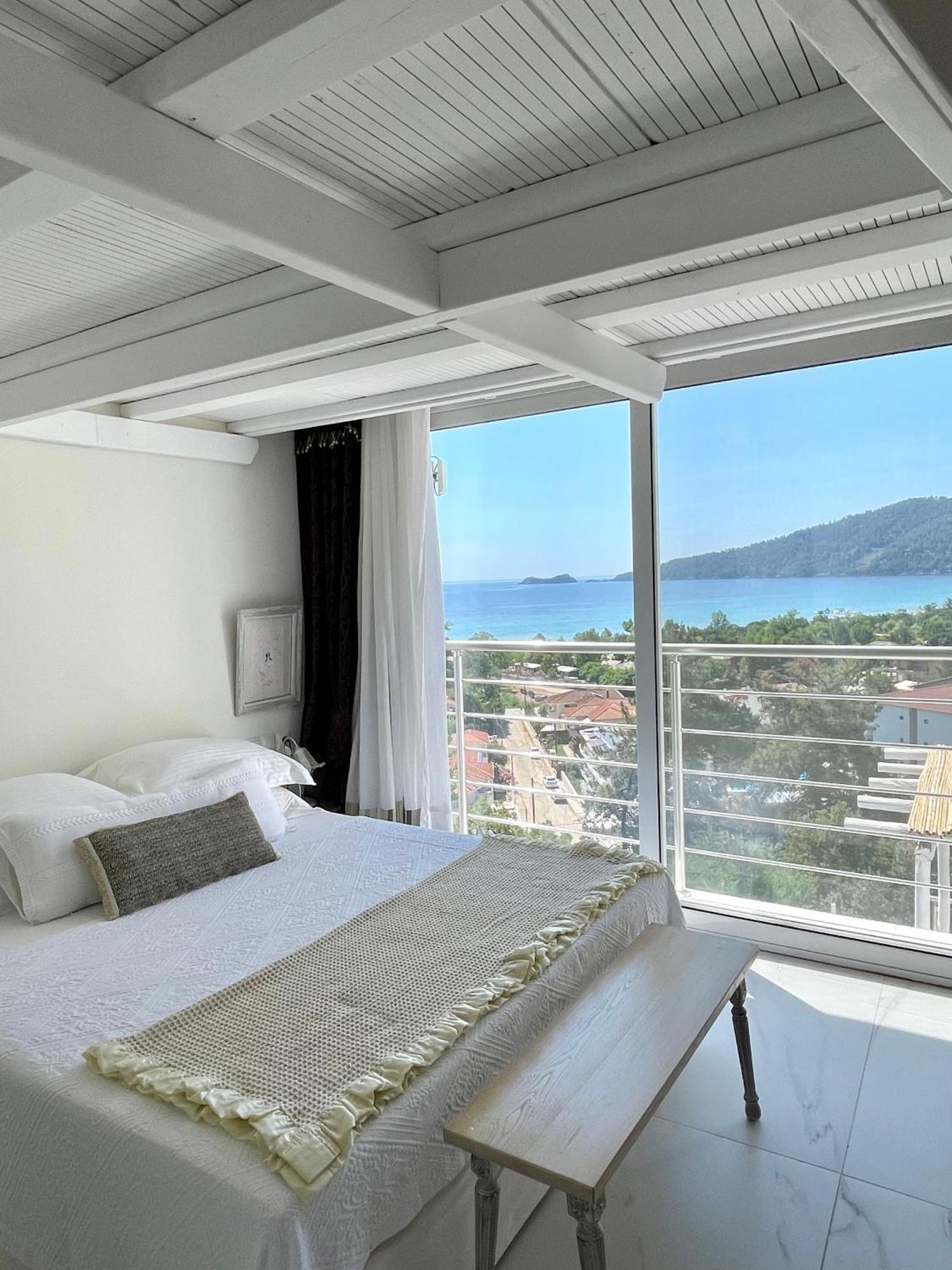 Mare Monte Small Boutique Hotel Chrysi Ammoudia Luaran gambar